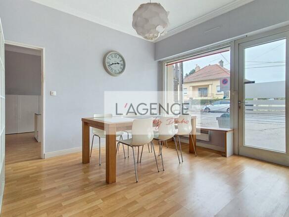 1762436370 VP080 2 original