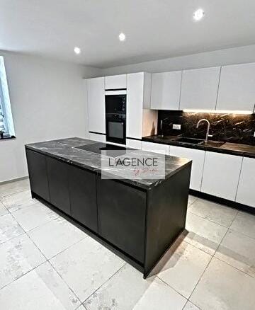 1765524989 VM1951 15 original