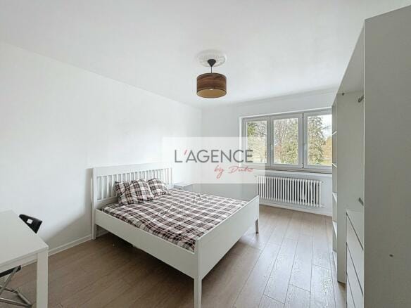 1766156951 LA3306 13 original