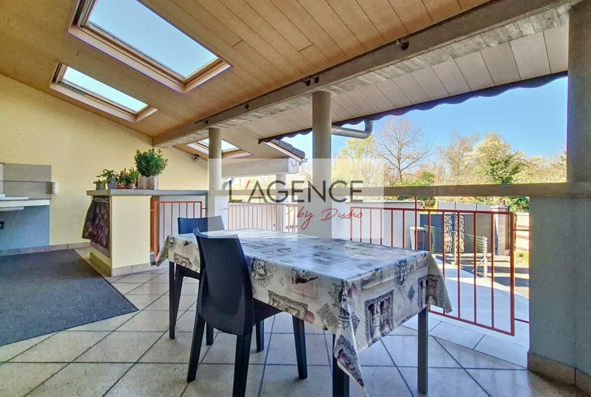 1744186171 VM1880 13 original