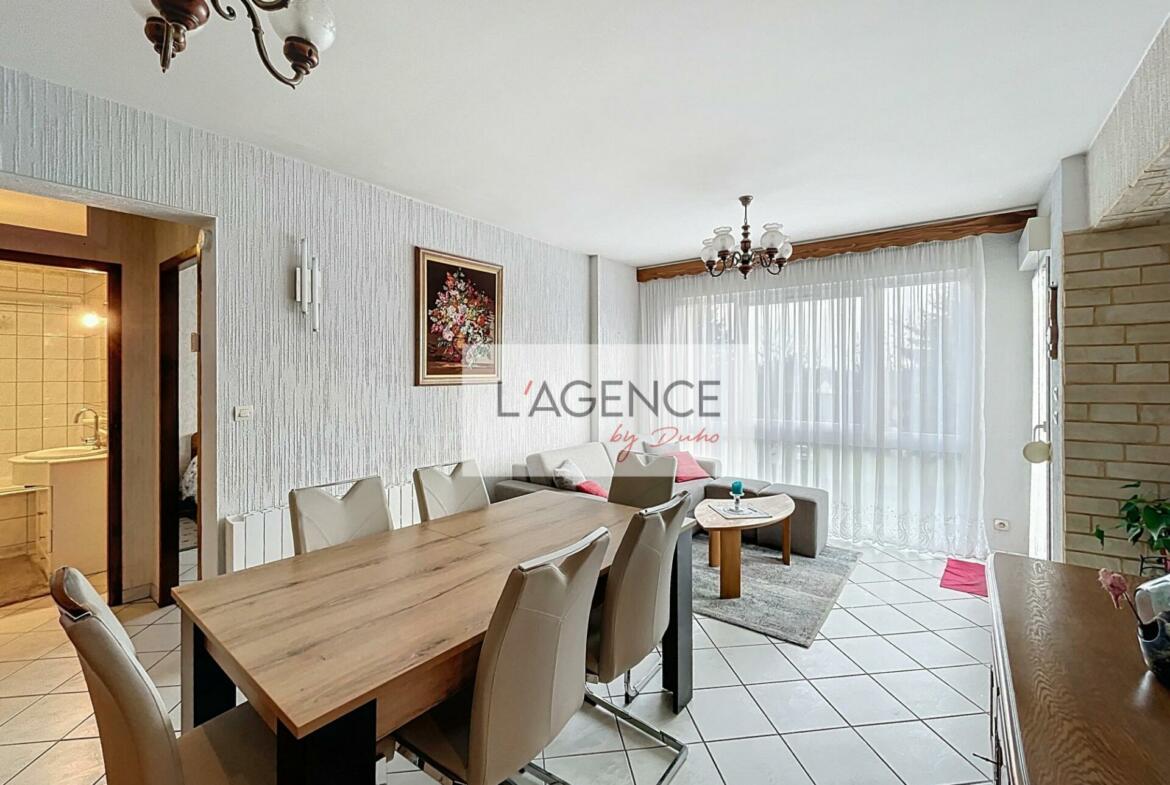 1770823765 VA3318 10 original