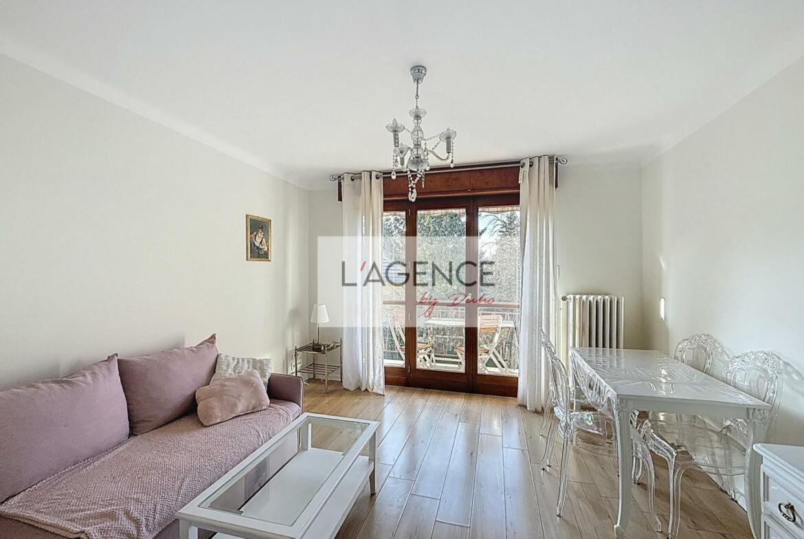 1772720349 LA3327 2 original