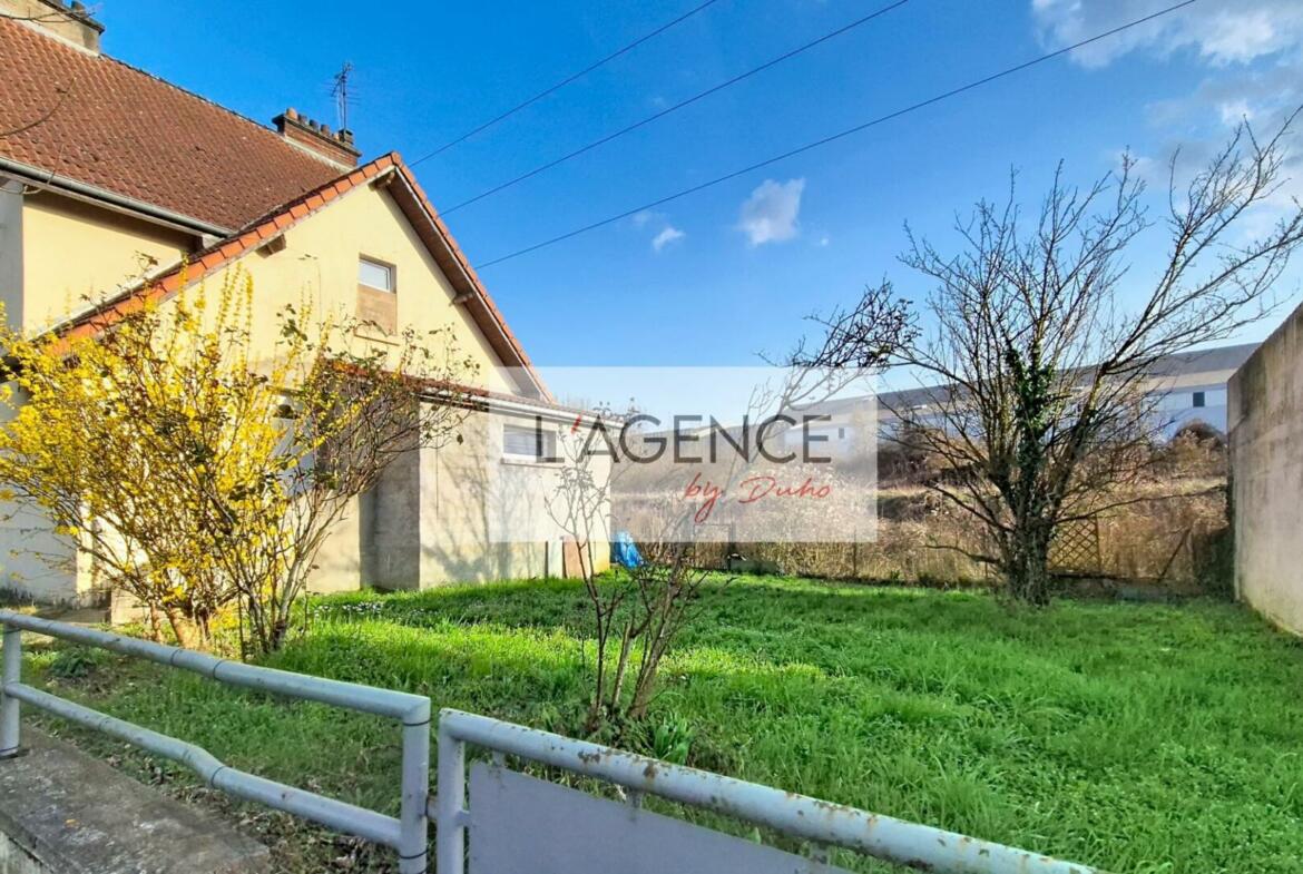 1773828952 VM1937 4 original